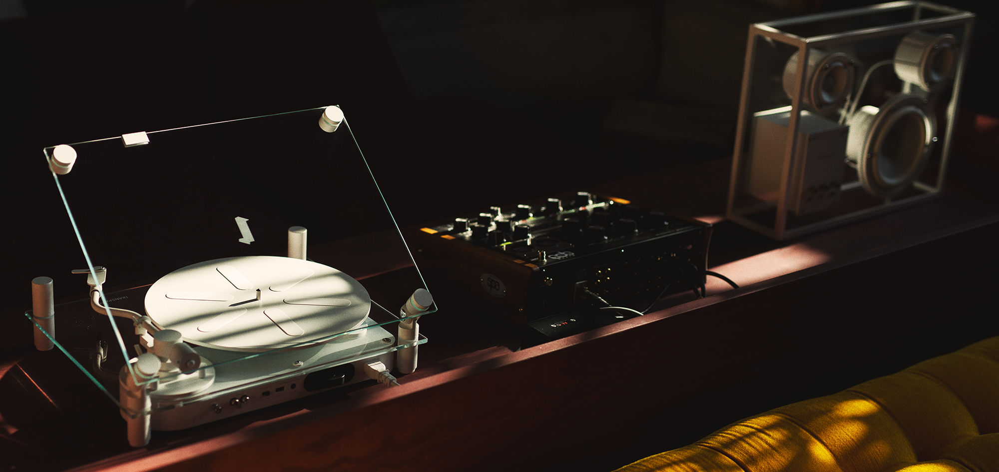 Transparent Turntable White